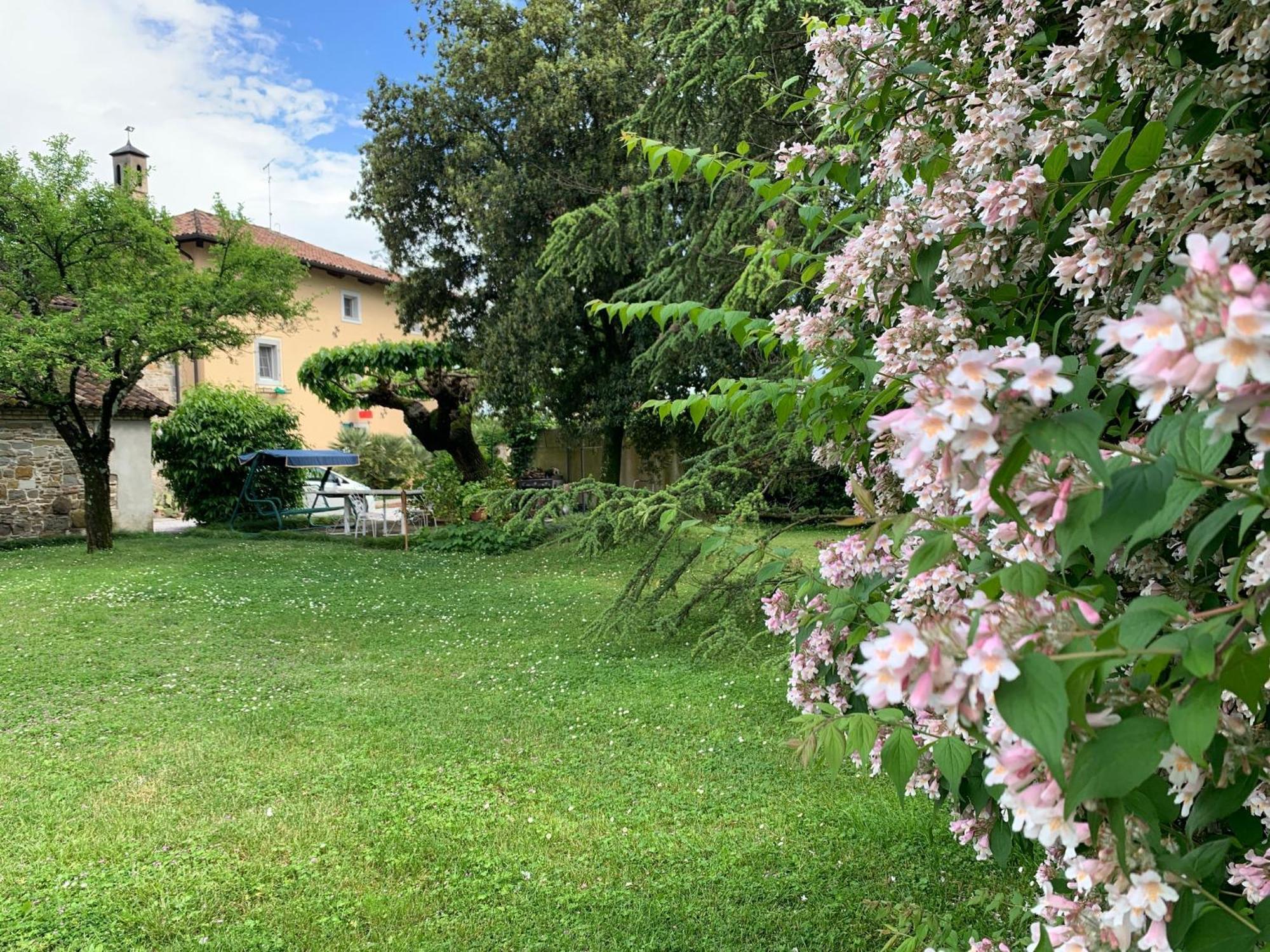 Casa Due Tigli B&B Corno di Rosazzo Eksteriør bilde