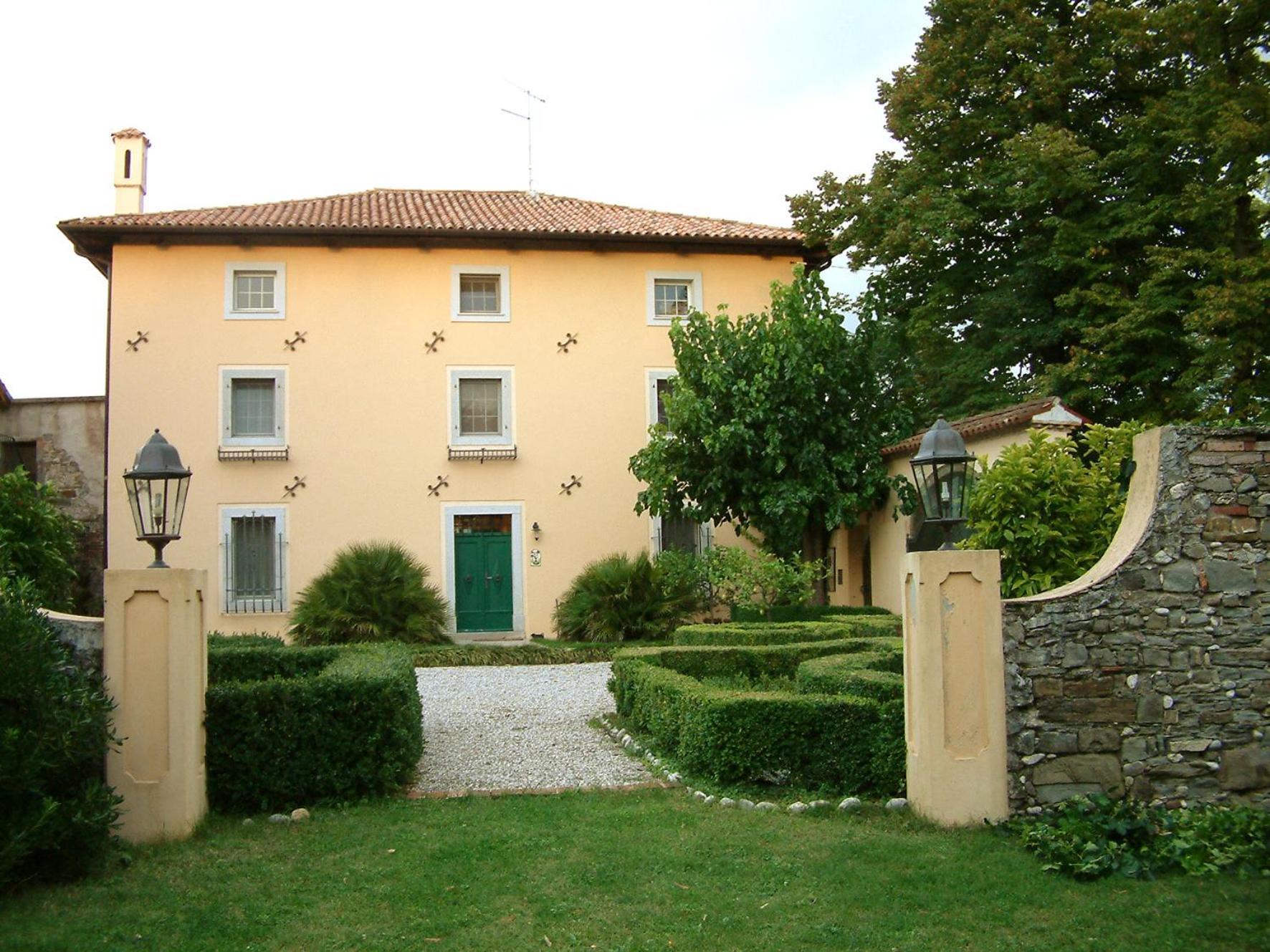 Casa Due Tigli B&B Corno di Rosazzo Eksteriør bilde